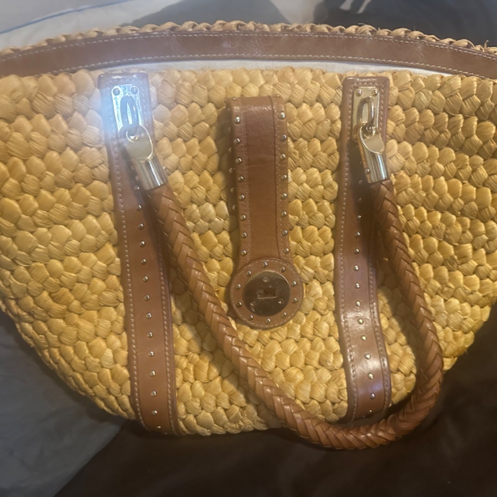 Purse - Picture 2 of 2